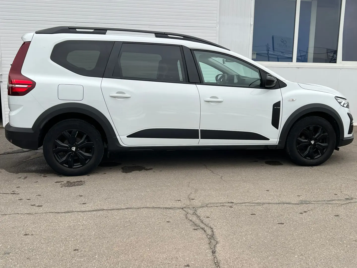 Dacia Jogger SL Extreme TCe 110 CP 5 locuri