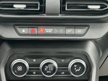 Dacia Jogger SL Extreme TCe 110 CP 5 locuri