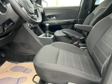 Dacia Jogger SL Extreme TCe 110 CP 5 locuri