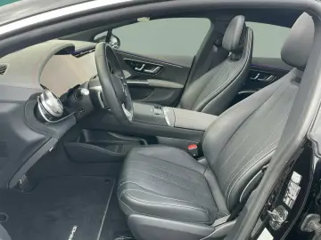 EQS 580 4M AMG HA-L. HYPERSCREEN DISTR PANO BURM