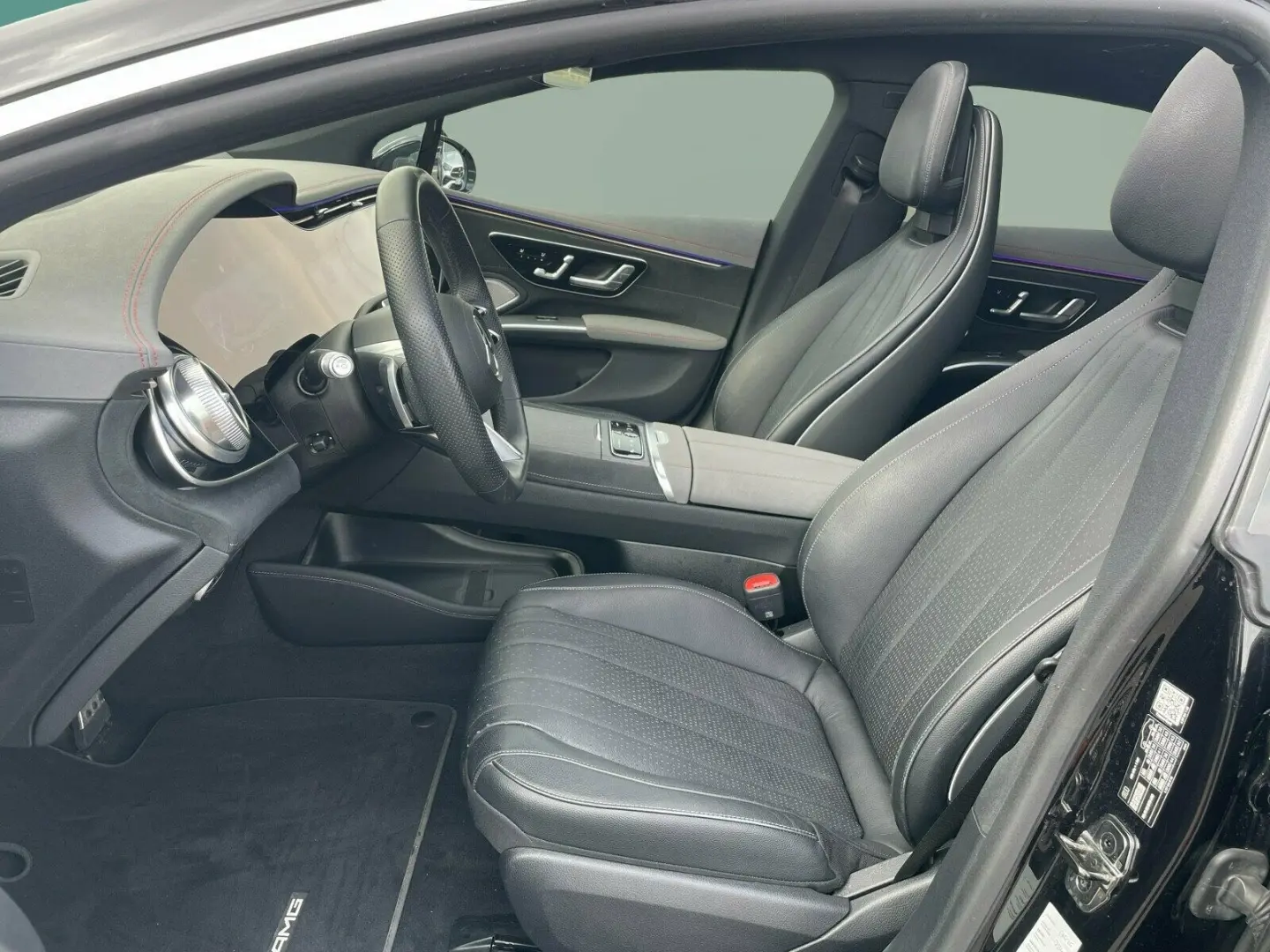 EQS 580 4M AMG HA-L. HYPERSCREEN DISTR PANO BURM