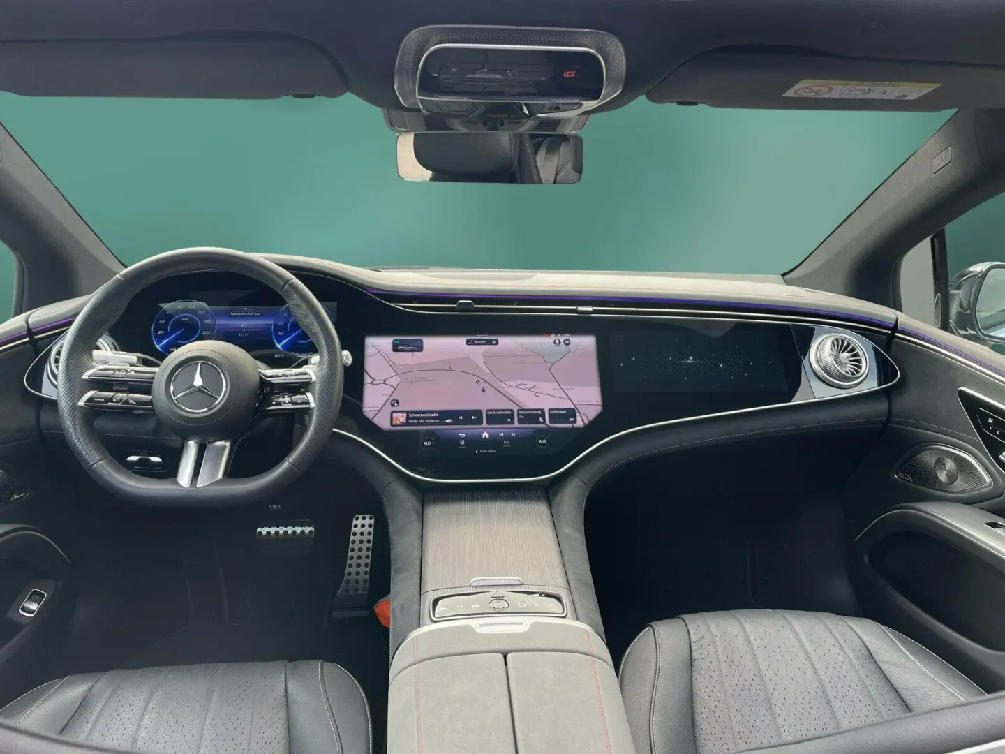 EQS 580 4M AMG HA-L. HYPERSCREEN DISTR PANO BURM