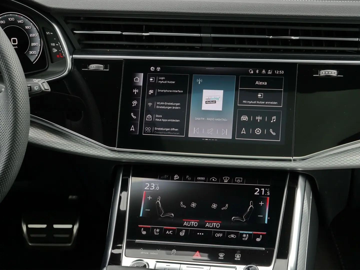 Q8 60 TFSIe quattro S line AHK Air Pano 360  HuD