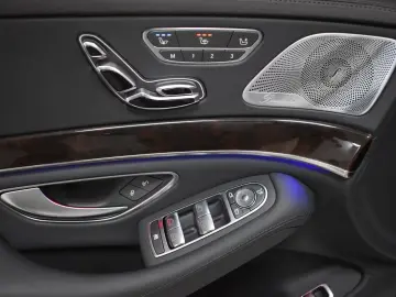 Mercedes-Benz S 400 d 4M AMG MEMORIE SERVO HUD