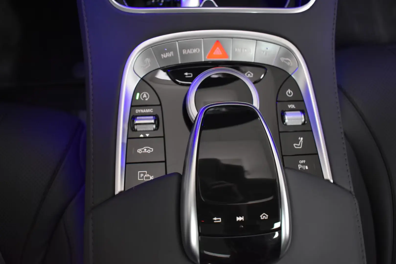 Mercedes-Benz S 400 d 4M AMG MEMORIE SERVO HUD