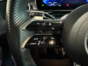 EQE 300  AMG PANO ADVANCED MEMORY KEYLESS AHK