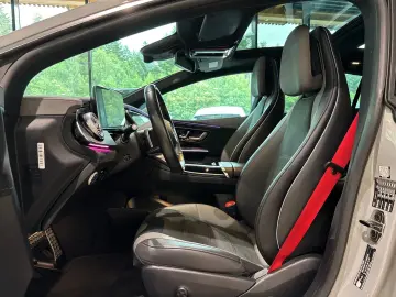 EQE 300  AMG PANO ADVANCED MEMORY KEYLESS AHK