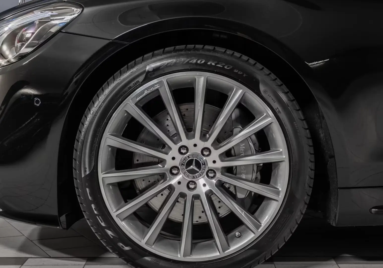 Mercedes-Benz S 400 d 4M AMG Multibeam Sthzg Pano