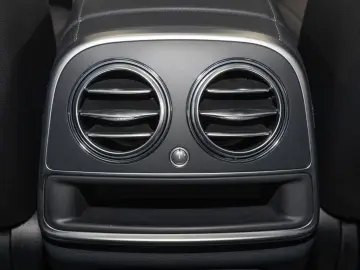 Mercedes-Benz S 400 d 4M AMG Multibeam Sthzg Pano