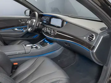 Mercedes-Benz S 400 d 4M AMG Multibeam Sthzg Pano