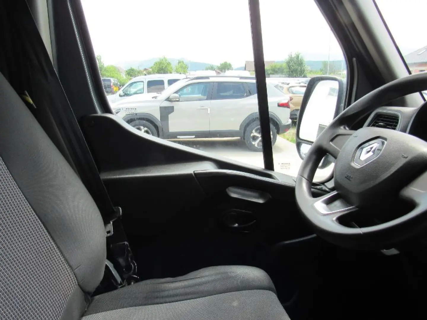 RENAULT MASTER 2.3 Blue dCi 135CP Tractiune L3H2