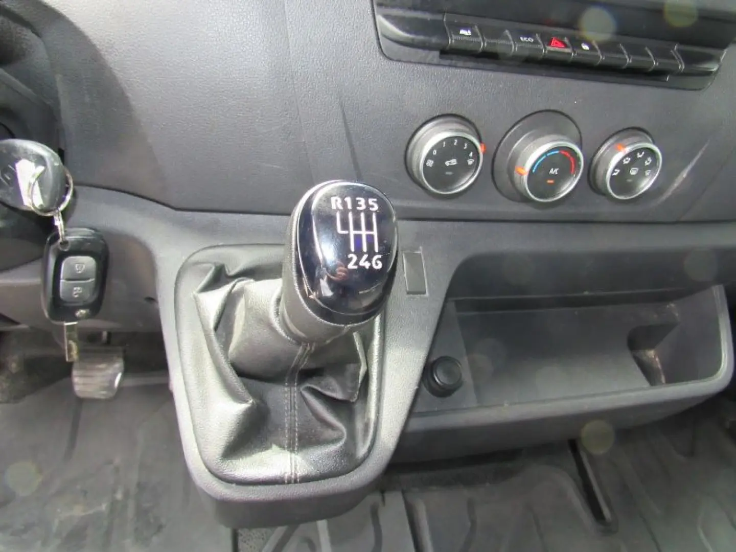 RENAULT MASTER 2.3 Blue dCi 135CP Tractiune L3H2