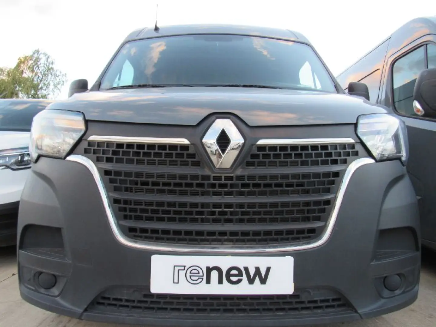 RENAULT MASTER 2.3 Blue dCi 135CP Tractiune L3H2