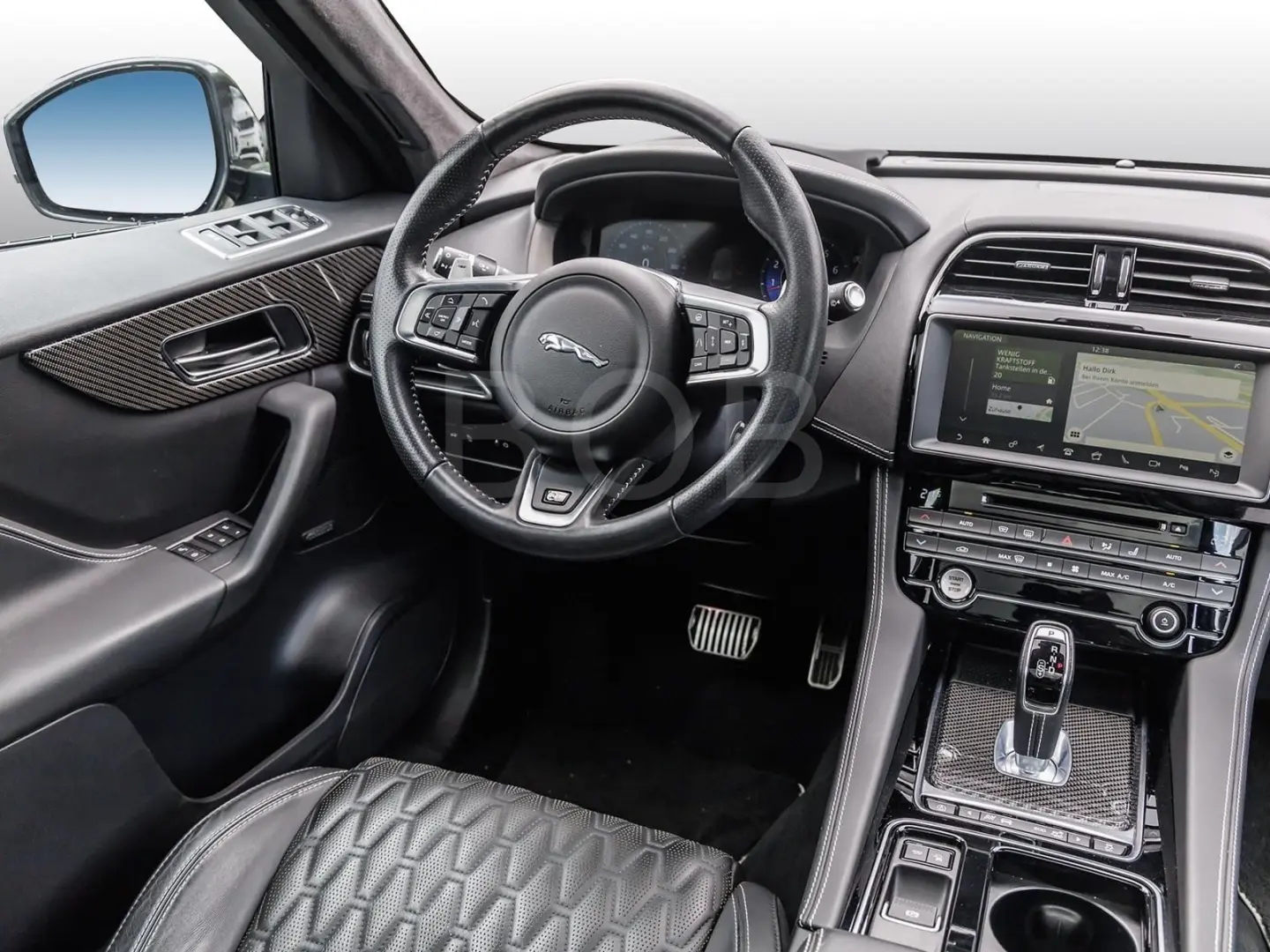 F-Pace SVR Head-UP SD AHK Komfort-P