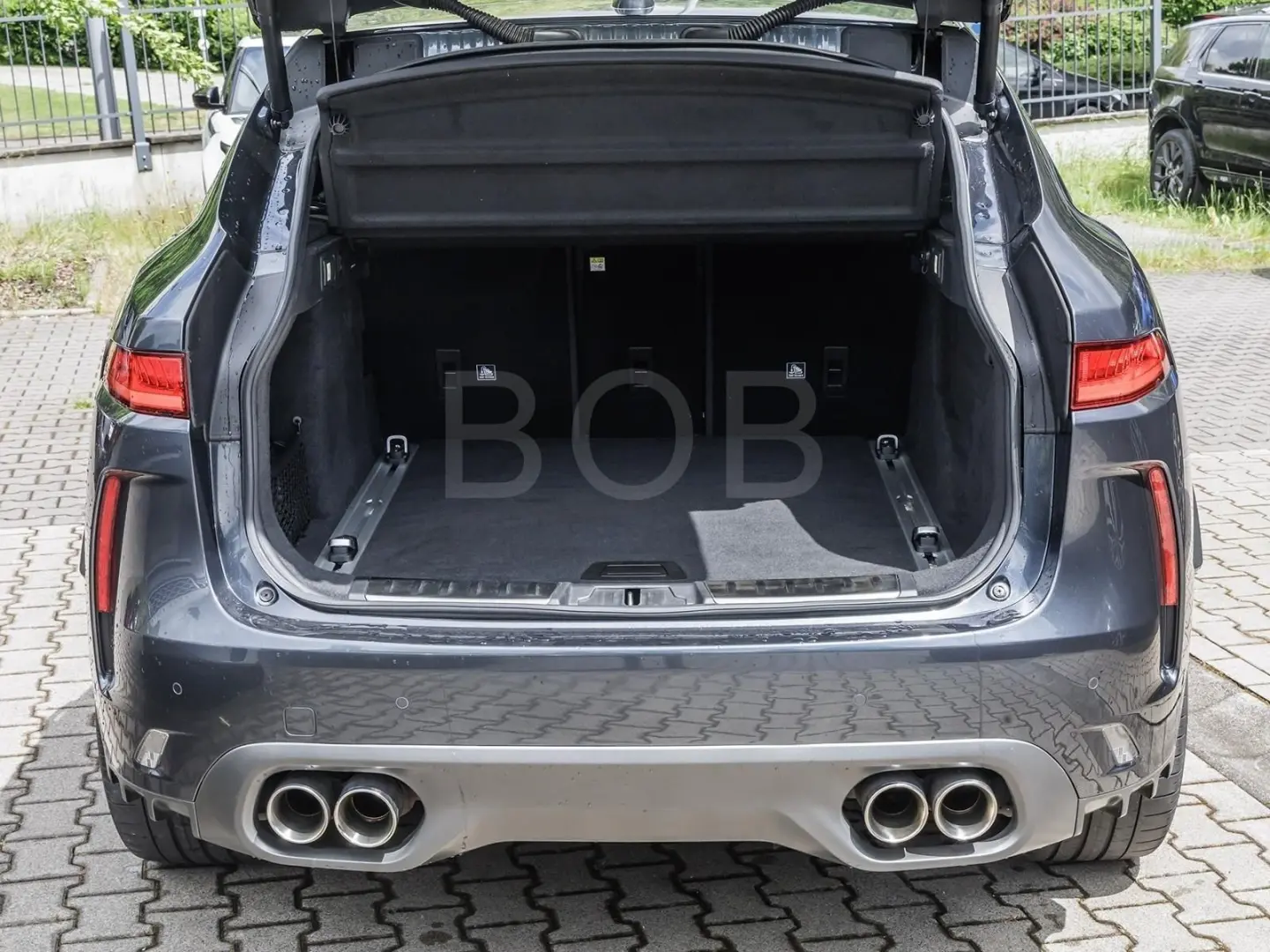 F-Pace SVR Head-UP SD AHK Komfort-P