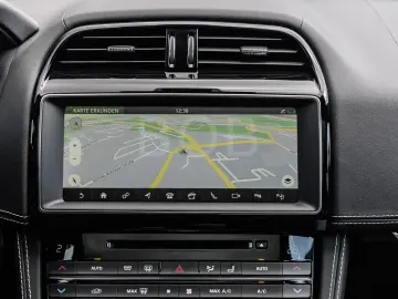 F-Pace SVR Head-UP SD AHK Komfort-P