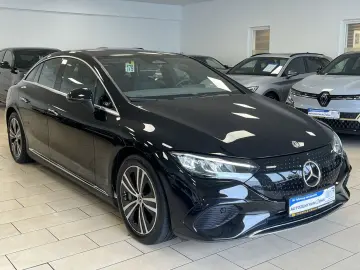 EQE 300 Leder Memory R-Cam ACC Navi LED AHK SHZ