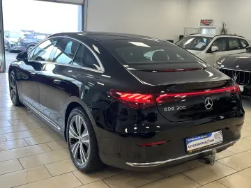 EQE 300 Leder Memory R-Cam ACC Navi LED AHK SHZ