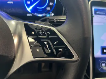 EQE 300 Leder Memory R-Cam ACC Navi LED AHK SHZ