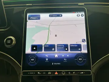 EQE 300 Leder Memory R-Cam ACC Navi LED AHK SHZ