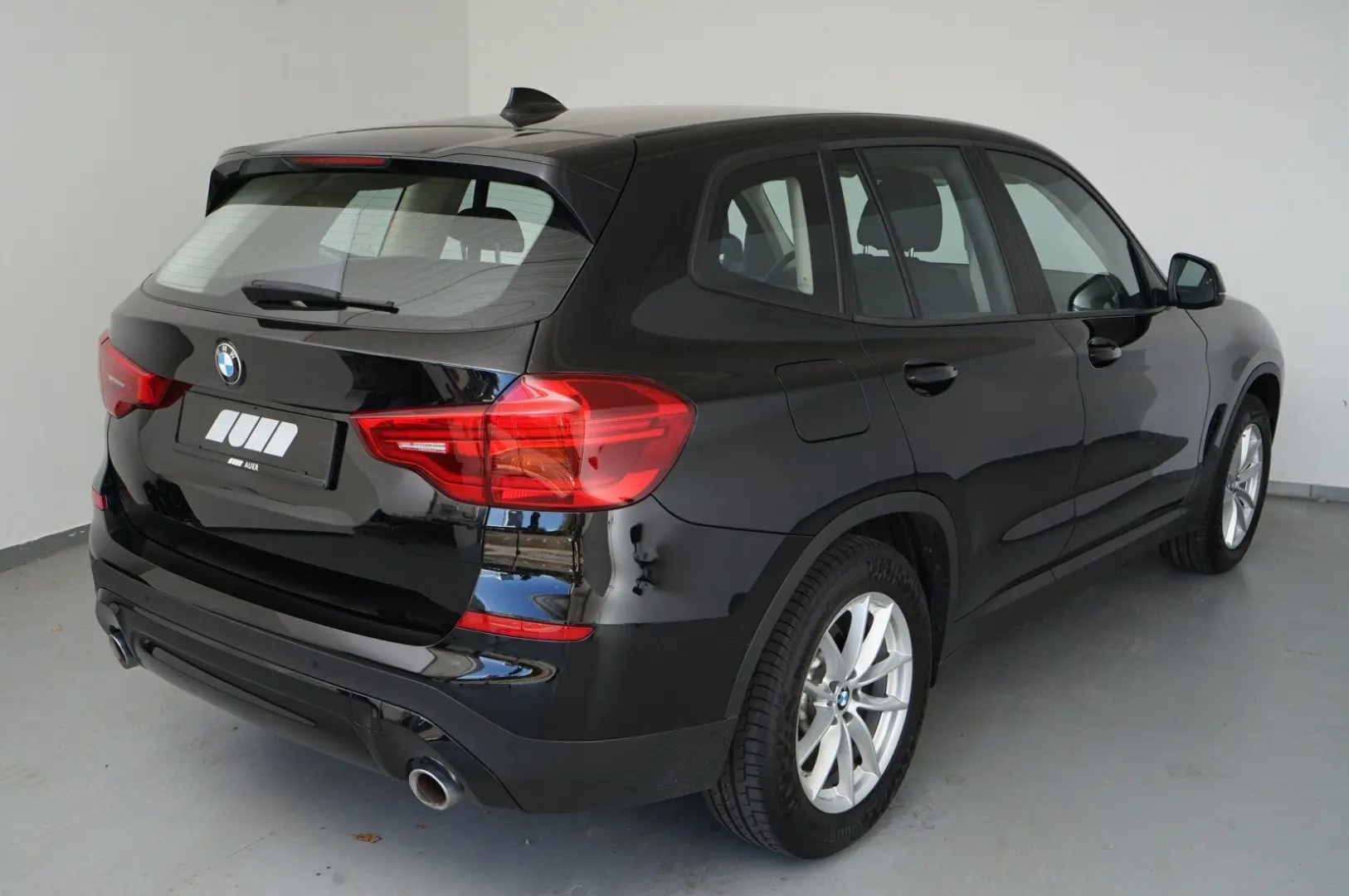 X3 xDrive 20i (Advantage Navi LED HUD STHZ )