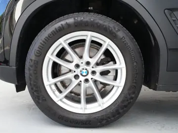 X3 xDrive 20i (Advantage Navi LED HUD STHZ )