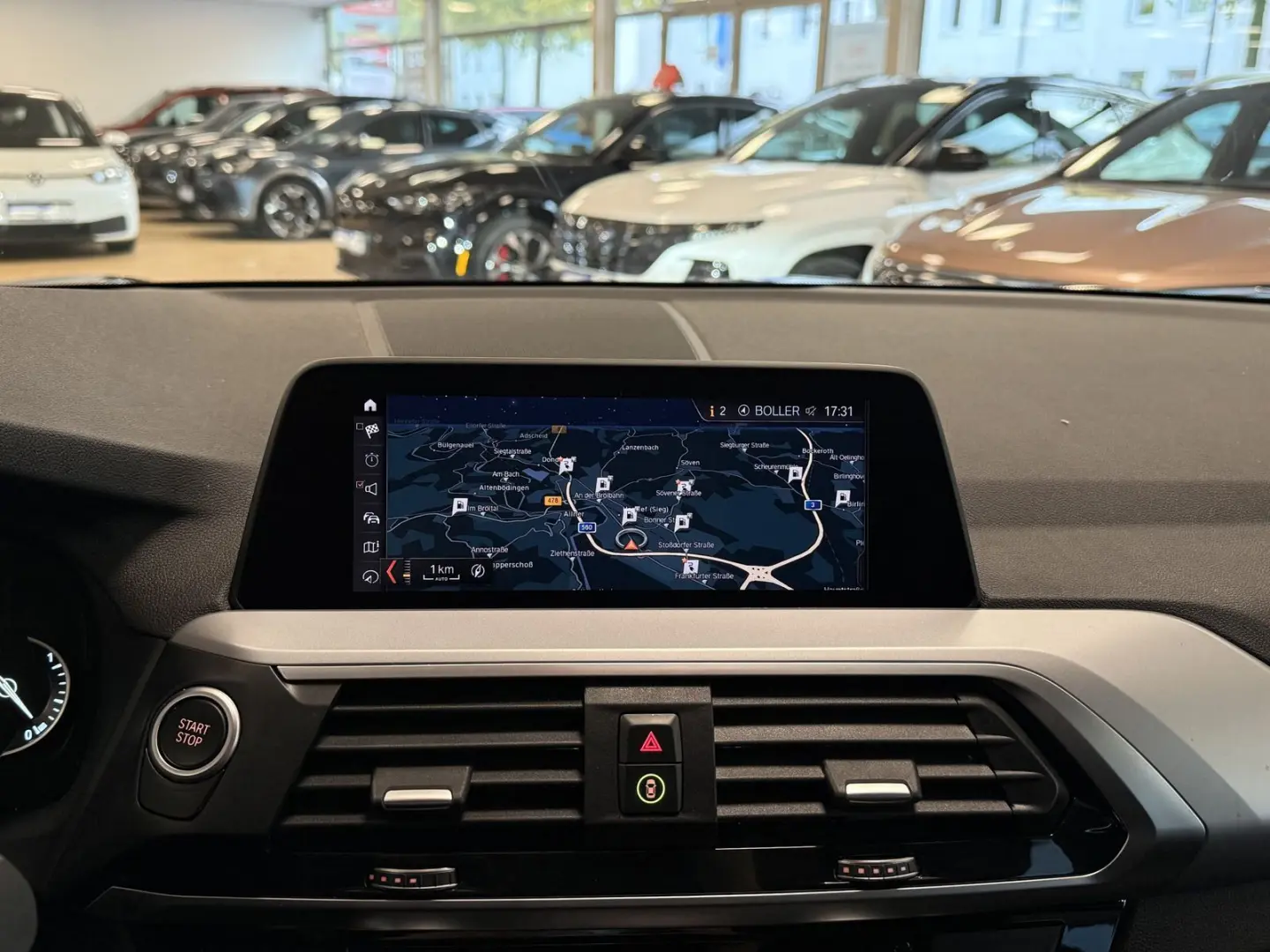 X3 30e xDrive Advantage Plug-In 360cam Navi LED