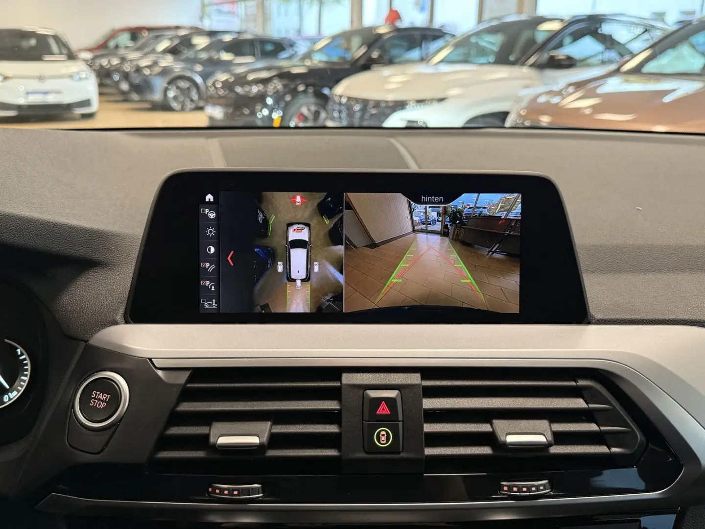 X3 30e xDrive Advantage Plug-In 360cam Navi LED