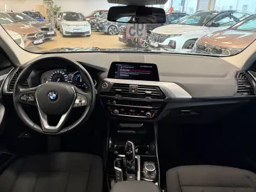 X3 30e xDrive Advantage Plug-In 360cam Navi LED