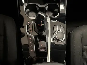 X3 30e xDrive Advantage Plug-In 360cam Navi LED