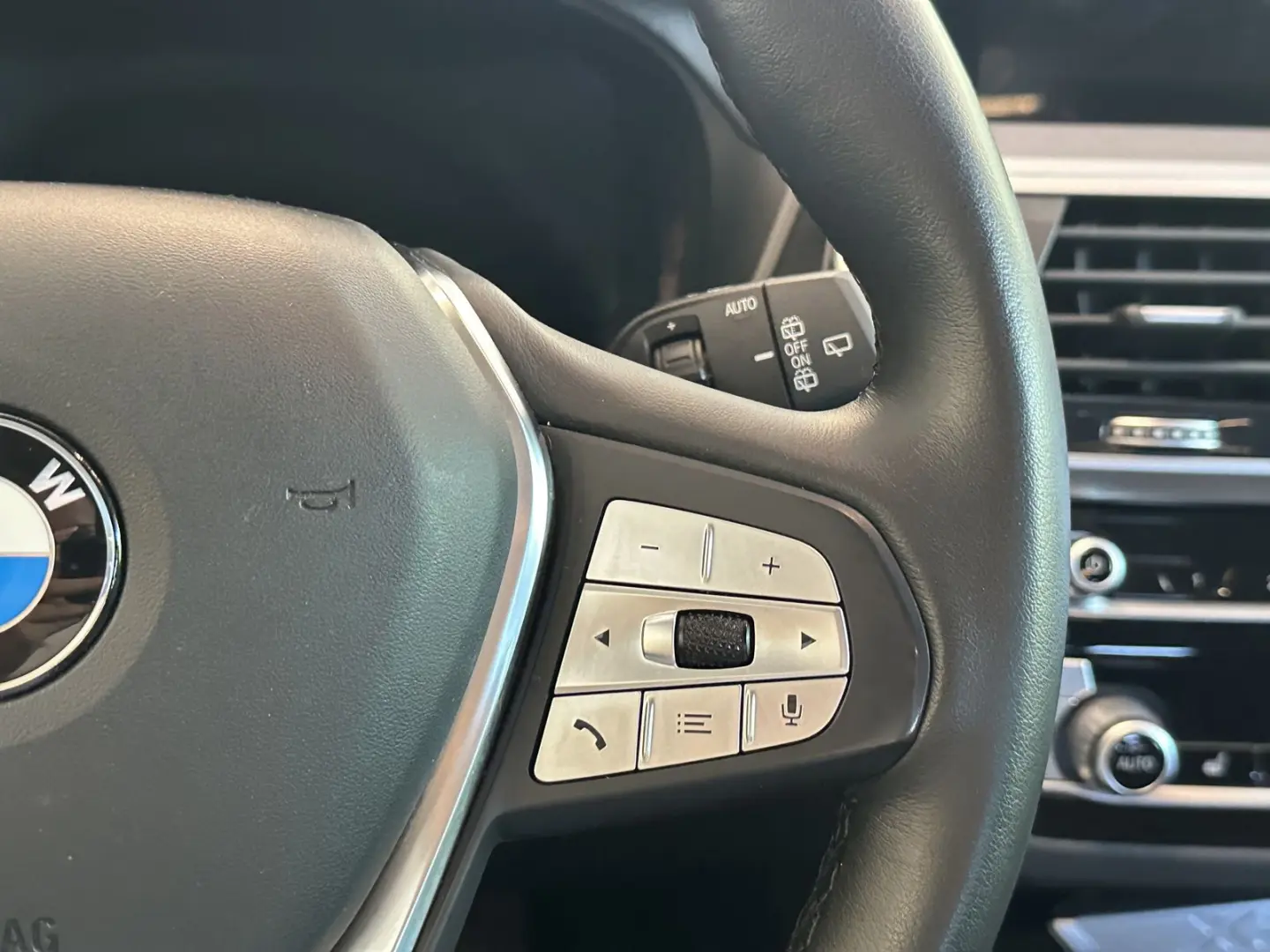 X3 xDrive Advantage ACC SHZ Harman Kardon DAB