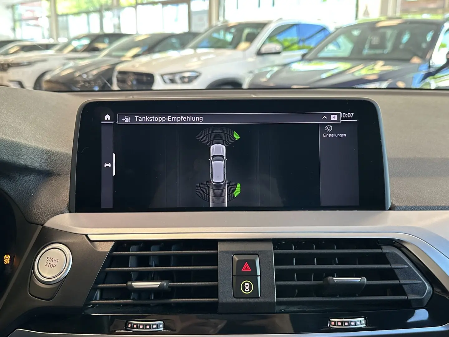 X3 xDrive Advantage ACC SHZ Harman Kardon DAB