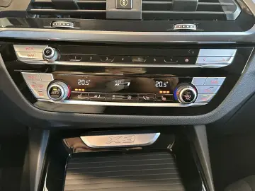 X3 xDrive Advantage ACC SHZ Harman Kardon DAB