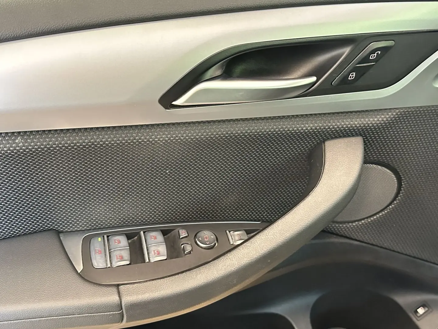 X3 xDrive Advantage ACC SHZ Harman Kardon DAB