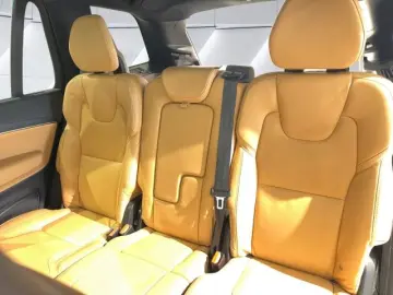 XC90 T8 Ultimate Bright AWD  360