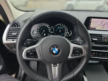 X3 xDrive30e Head Up Drive Assist Fernlichtassis