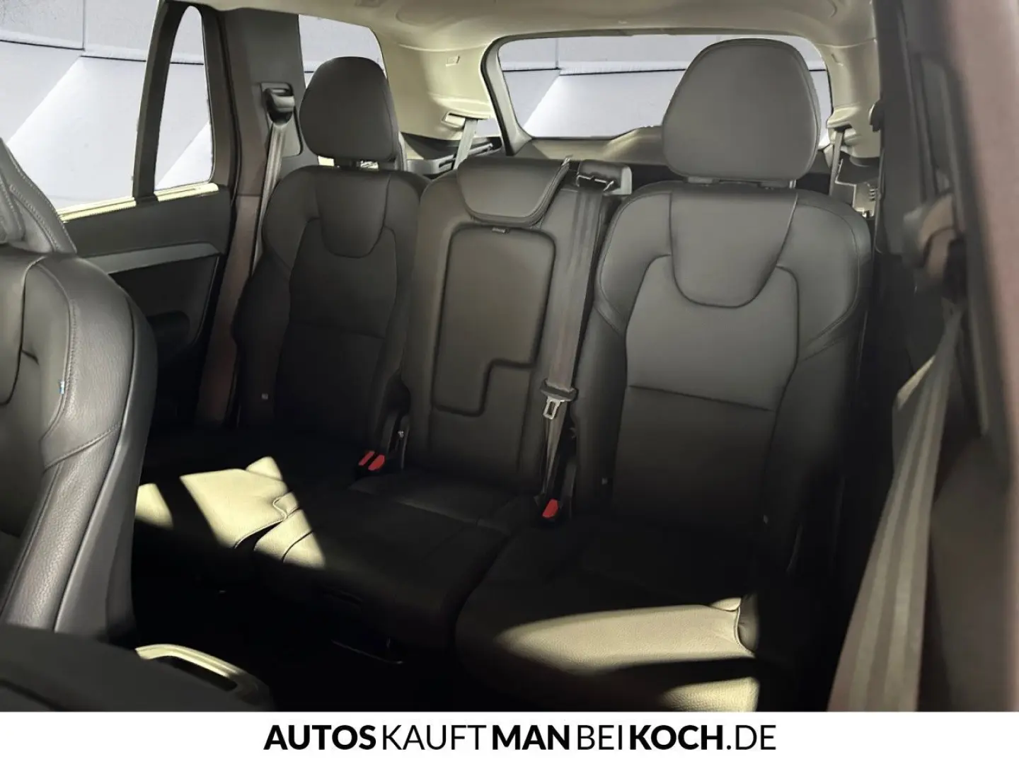 XC90  AWD Plus Bright