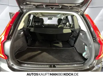 XC90  AWD Plus Bright