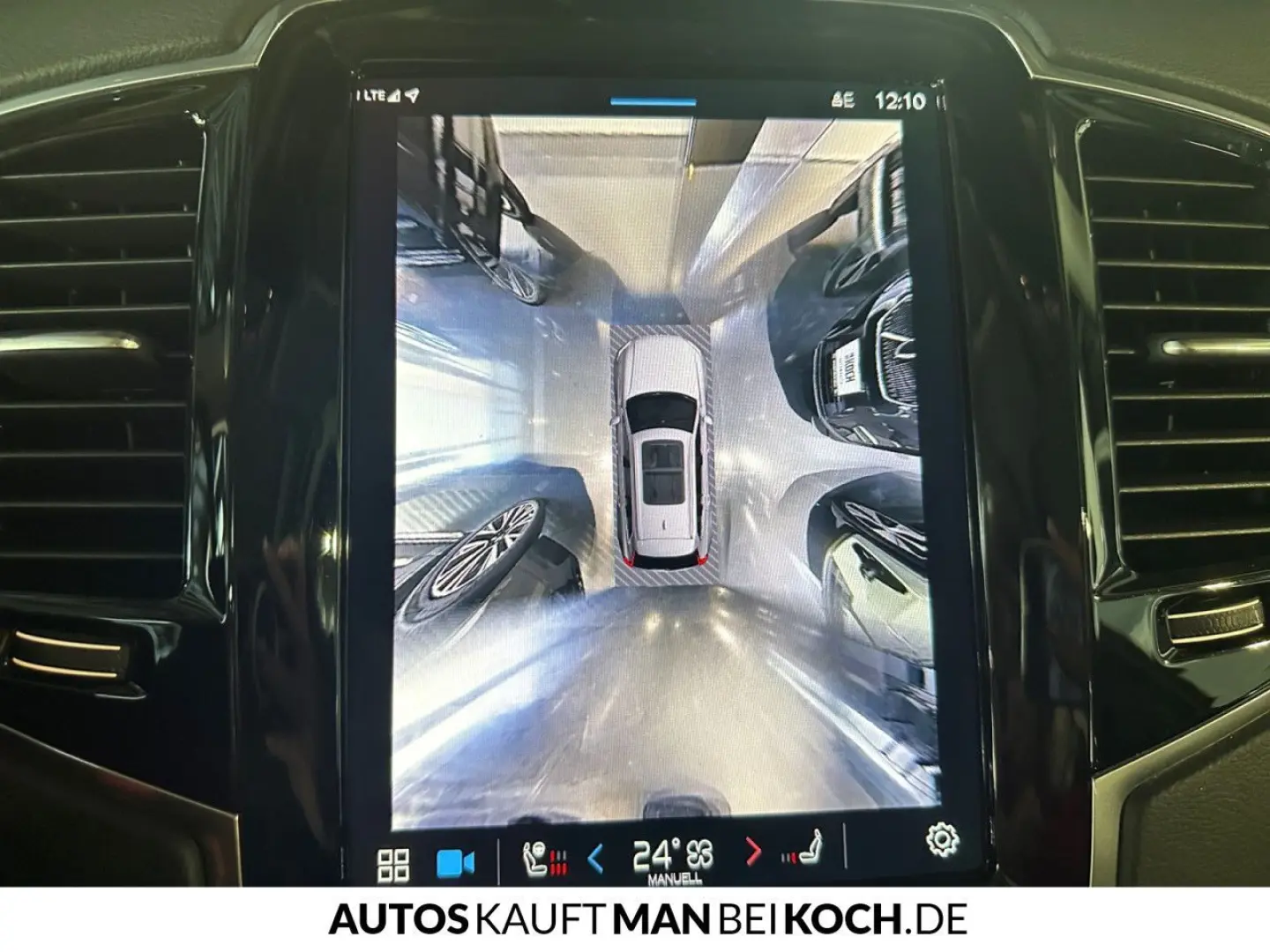 XC90  AWD Plus Bright