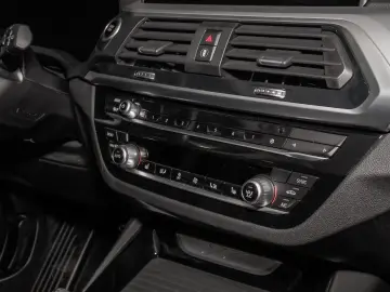 X3 xDrive 30 e Advantage ALLE INSPEKT TÜV NEU