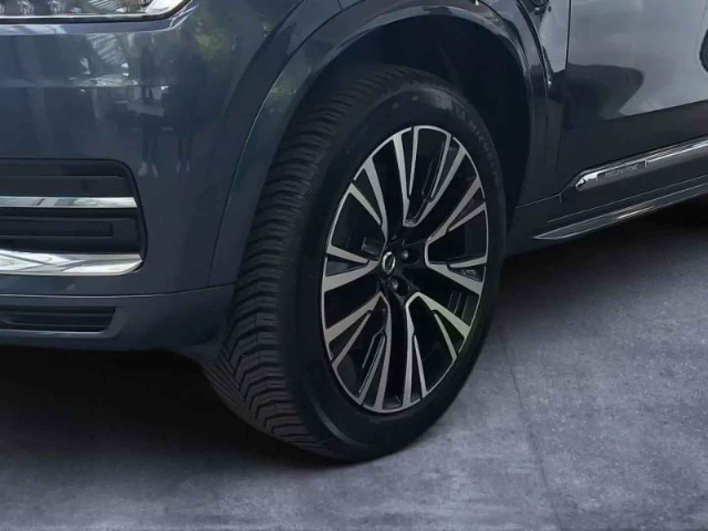 XC90 T8 AWD Recharge Plus Bright