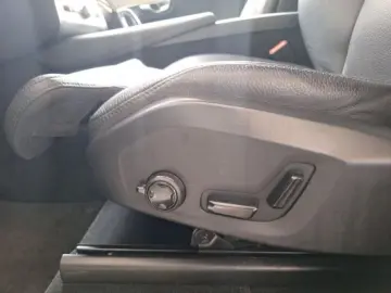 XC90 T8 AWD Recharge Plus Bright