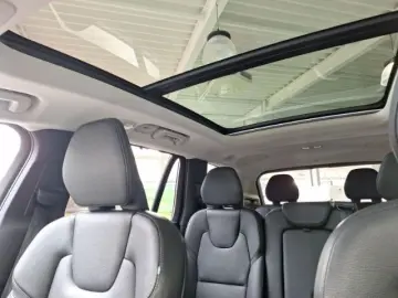 XC90 T8 AWD Recharge Plus Bright