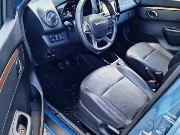 DACIA SPRING BEV 27kWh 65HP Extreme Auto