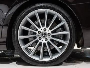 Mercedes-Benz S 560 Lim. AMG-LINE