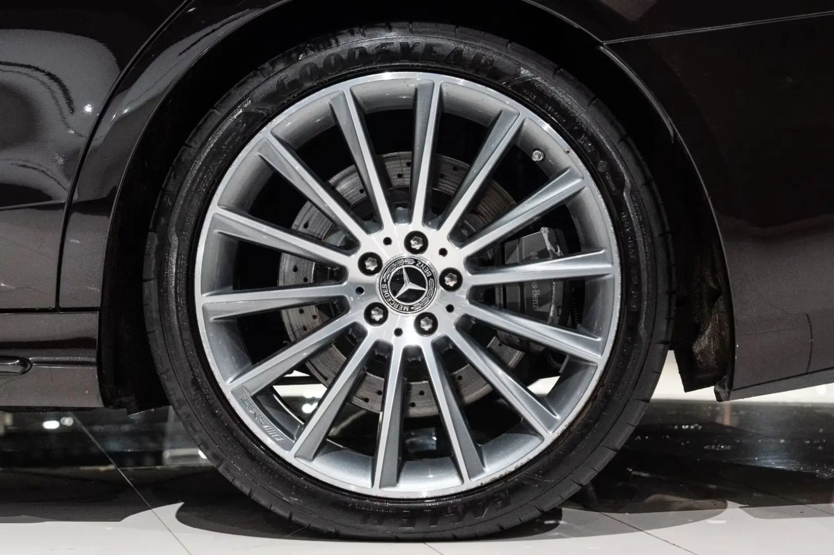 Mercedes-Benz S 560 Lim. AMG-LINE