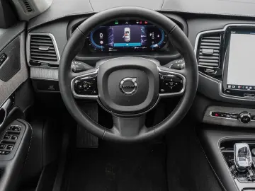 XC90 Plus Bright B5 AWD