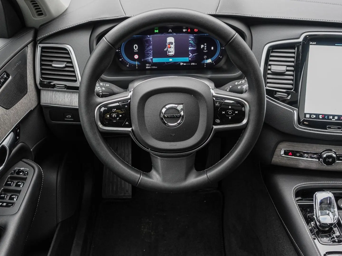 XC90 Plus Bright B5 AWD