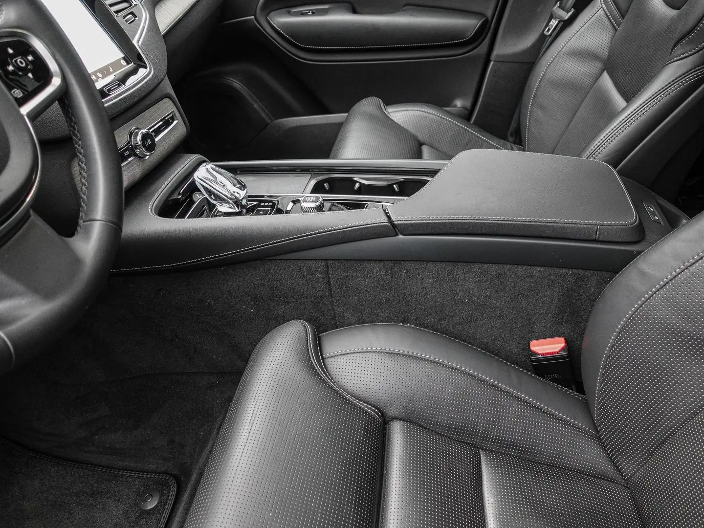 XC90 Plus Bright B5 AWD