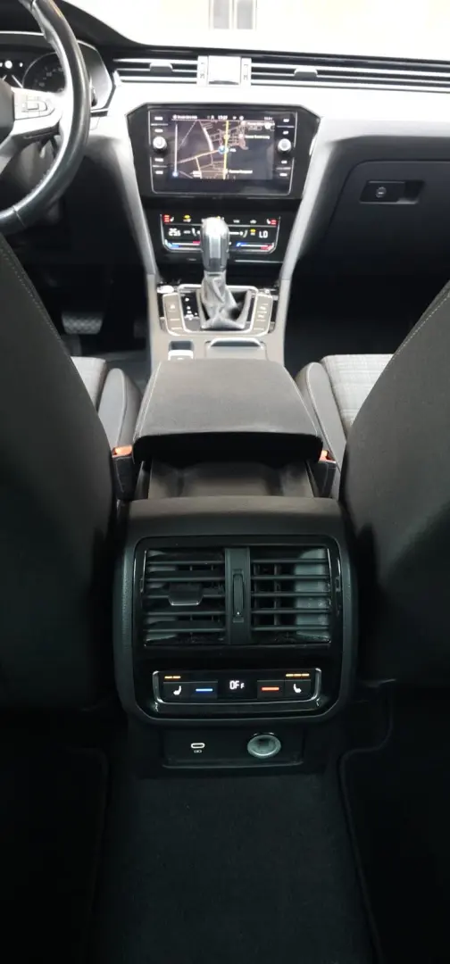 Volkswagen Passat 2.0 TDI 150HP DSG